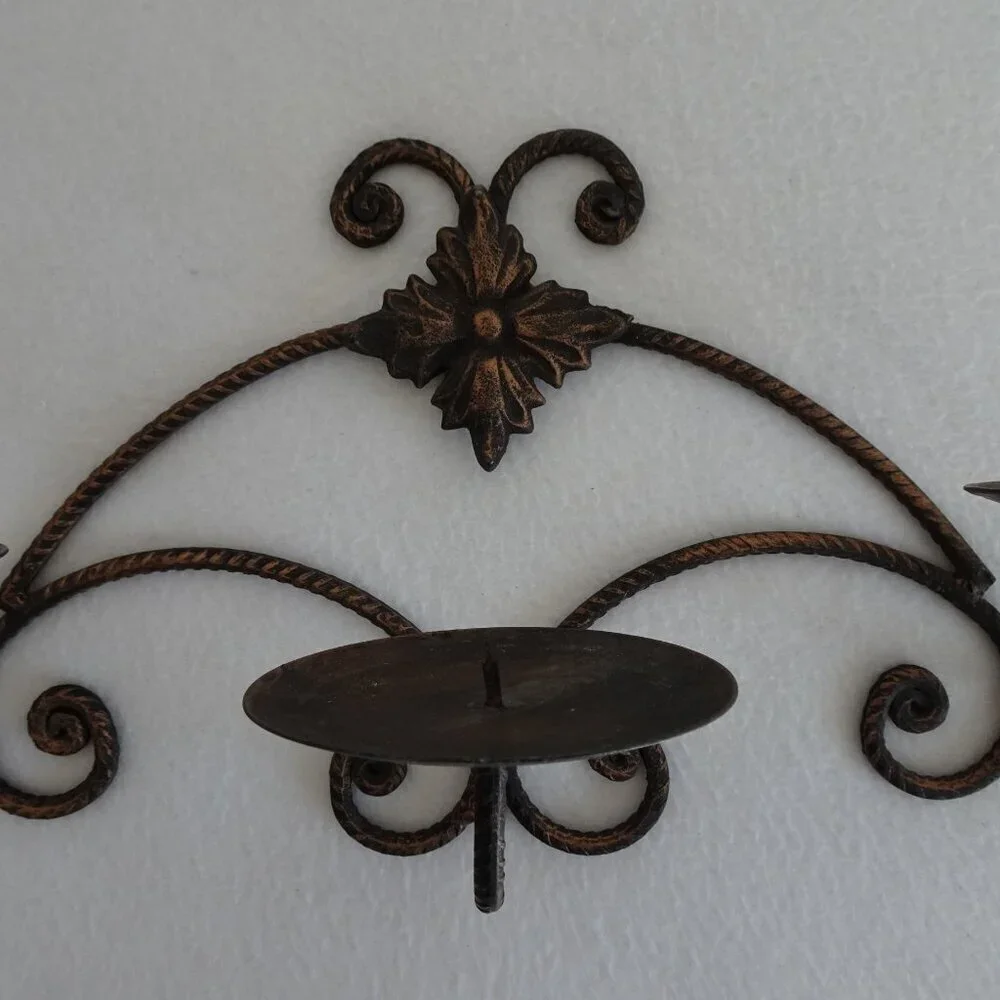 Metal 3-Arm Wall Candle Sconce Vintage Floral Candelabra Wall Mount